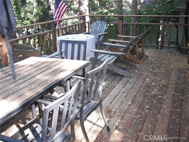 759 Bergschrund Dr Cabin